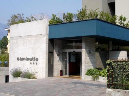 Albergo Al Caminetto Torbole Sul Garda Екстер'єр фото
