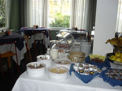 Albergo Al Caminetto Torbole Sul Garda Екстер'єр фото